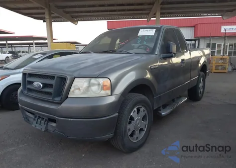 2006 Ford F-150 Stx/Xl/Xlt z USA, uszkodzony, nr VIN 1FTRF12226NA75143